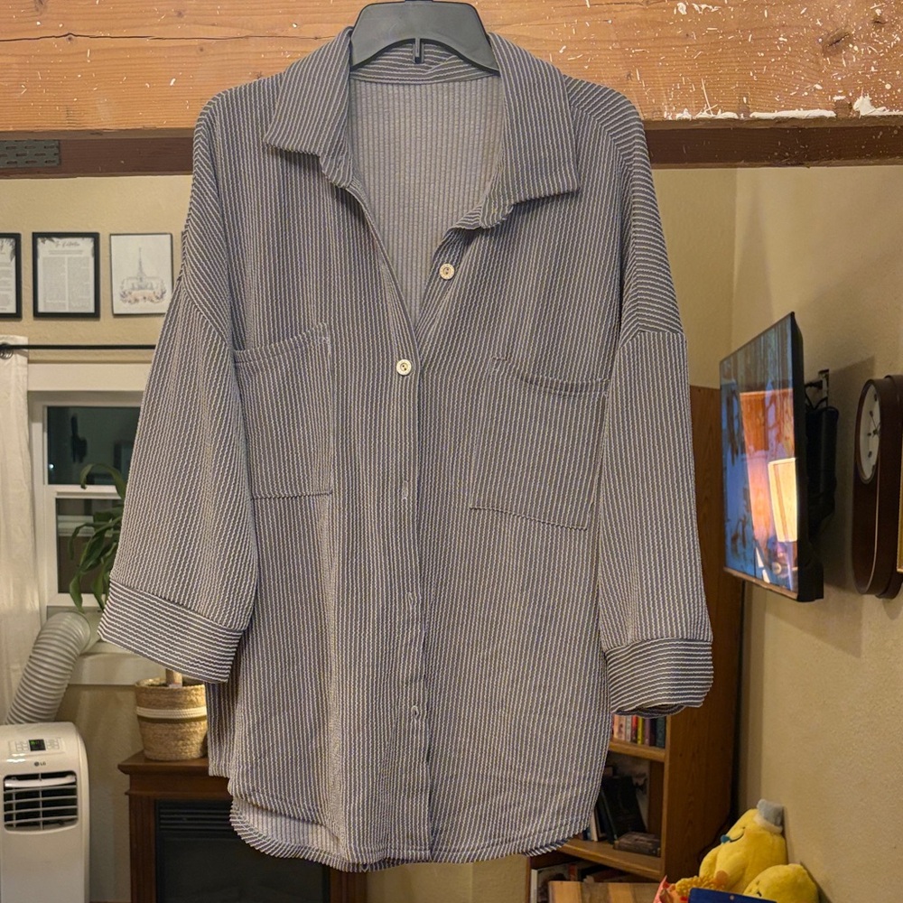 Striped Gray Woman’s Cotten Button Down